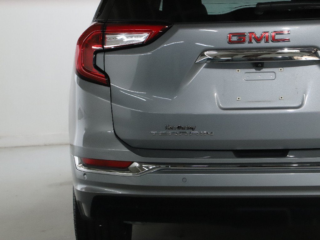 2024 GMC Terrain AWD Denali