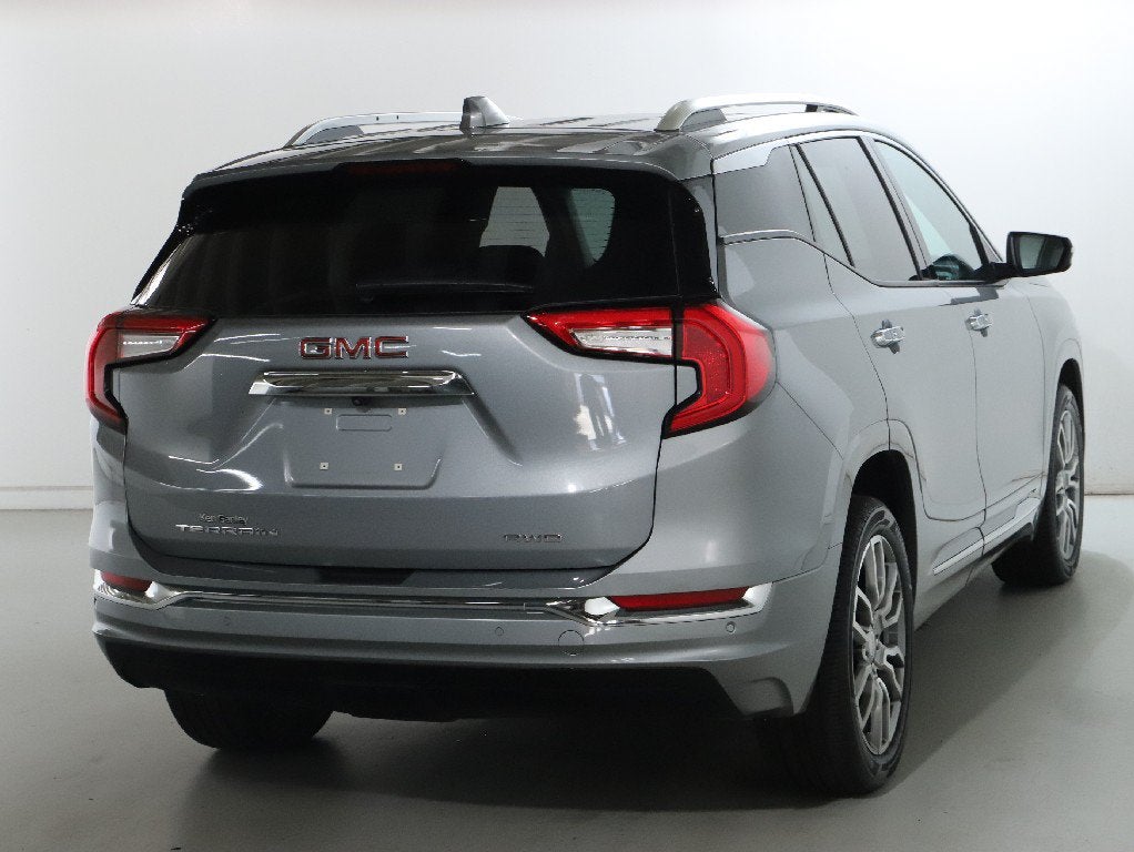 2024 GMC Terrain AWD Denali