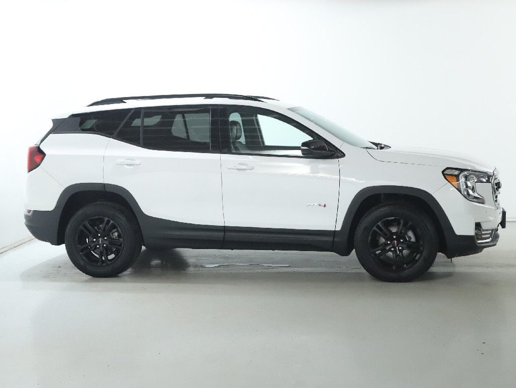 2023 GMC Terrain AWD AT4