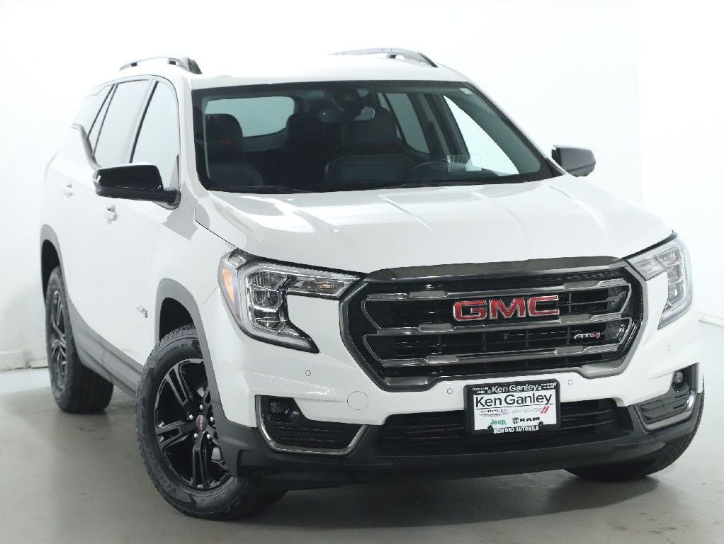 2023 GMC Terrain AWD AT4