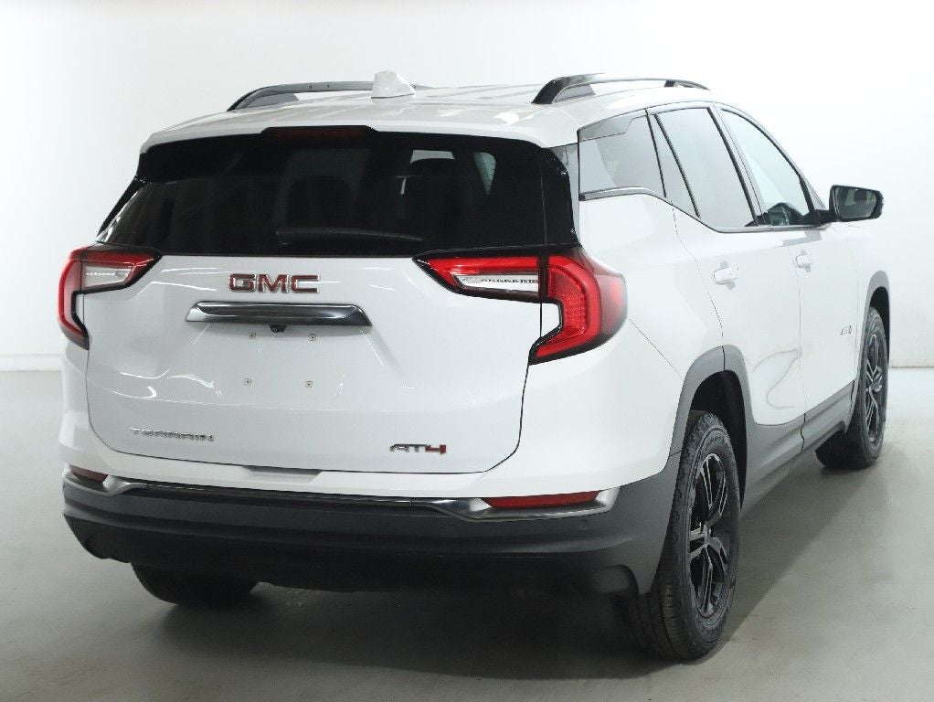 2023 GMC Terrain AWD AT4