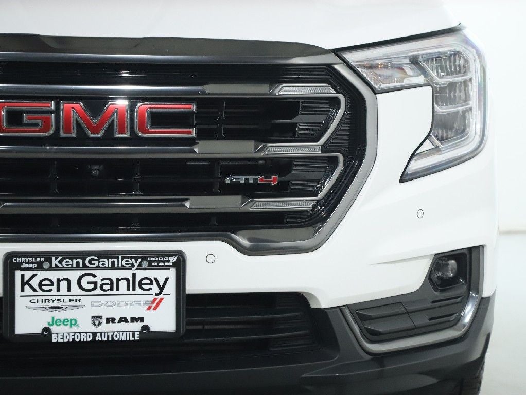 2023 GMC Terrain AWD AT4