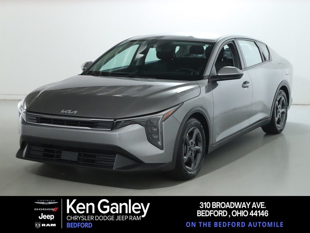 2025 Kia K4 LXS