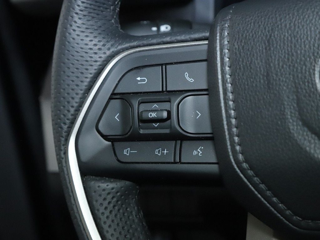 2025 Toyota Tacoma Hybrid TRD Off Road