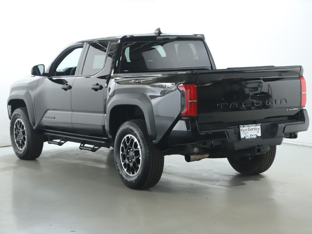 2025 Toyota Tacoma Hybrid TRD Off Road