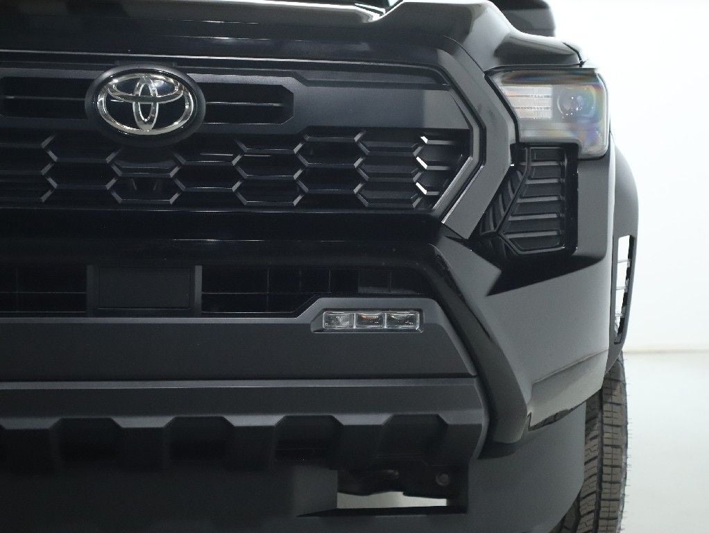 2025 Toyota Tacoma Hybrid TRD Off Road