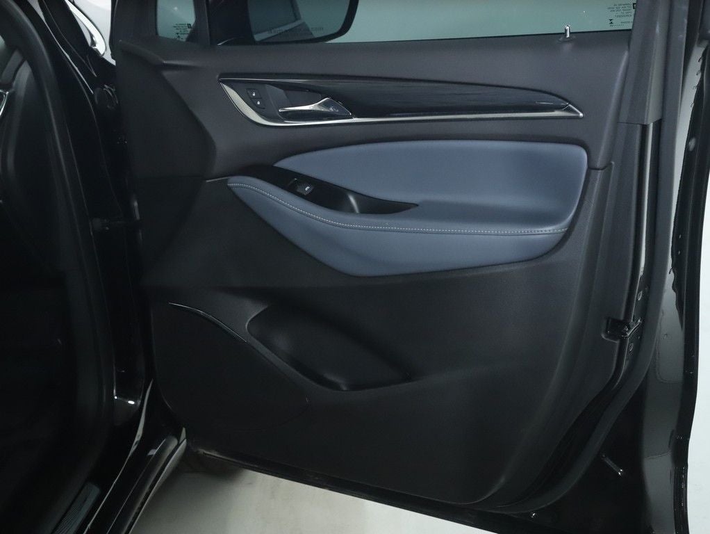 2023 Buick Enclave Essence AWD