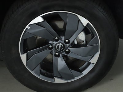 2025 Nissan Rogue SV FWD