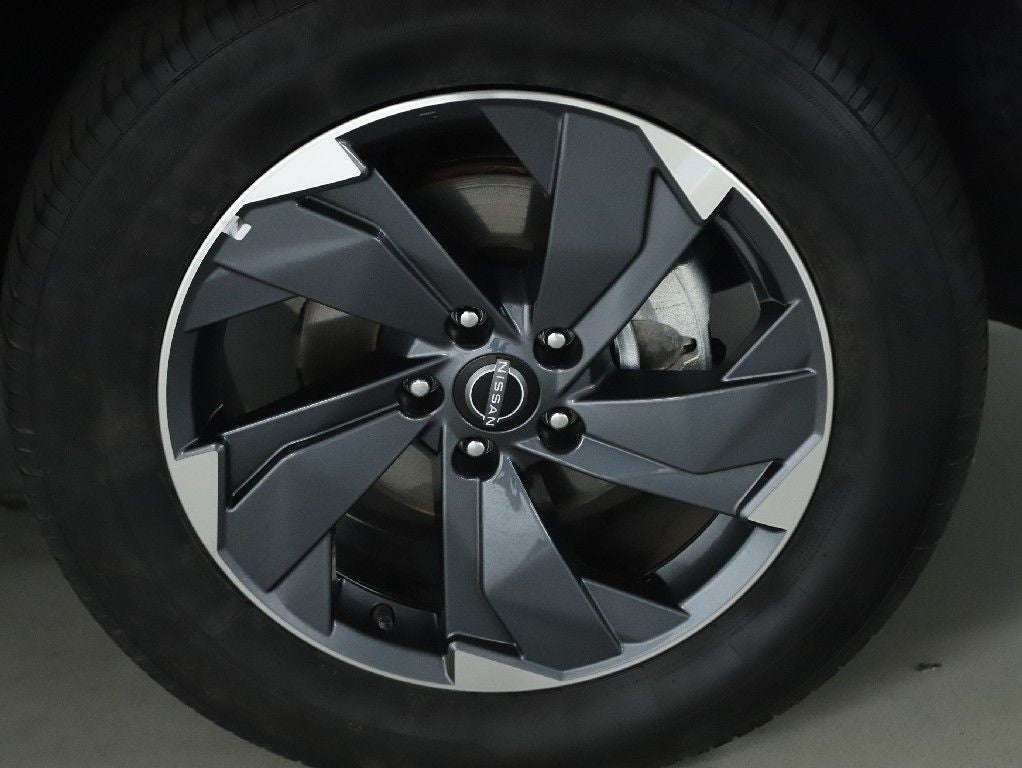 2025 Nissan Rogue SV FWD