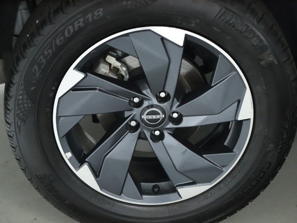 2025 Nissan Rogue SV FWD