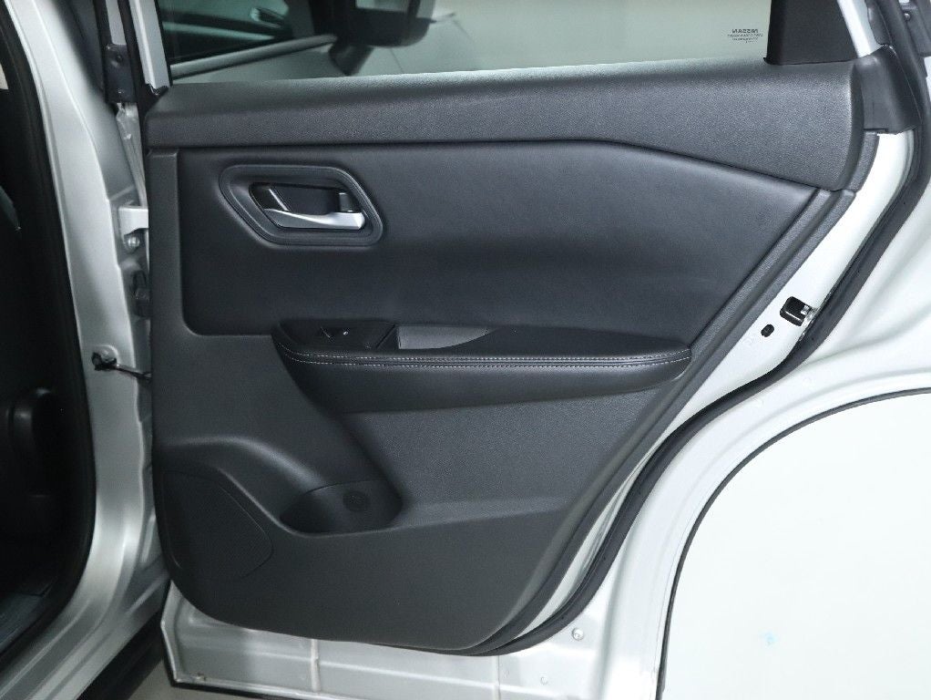 2025 Nissan Rogue SV FWD