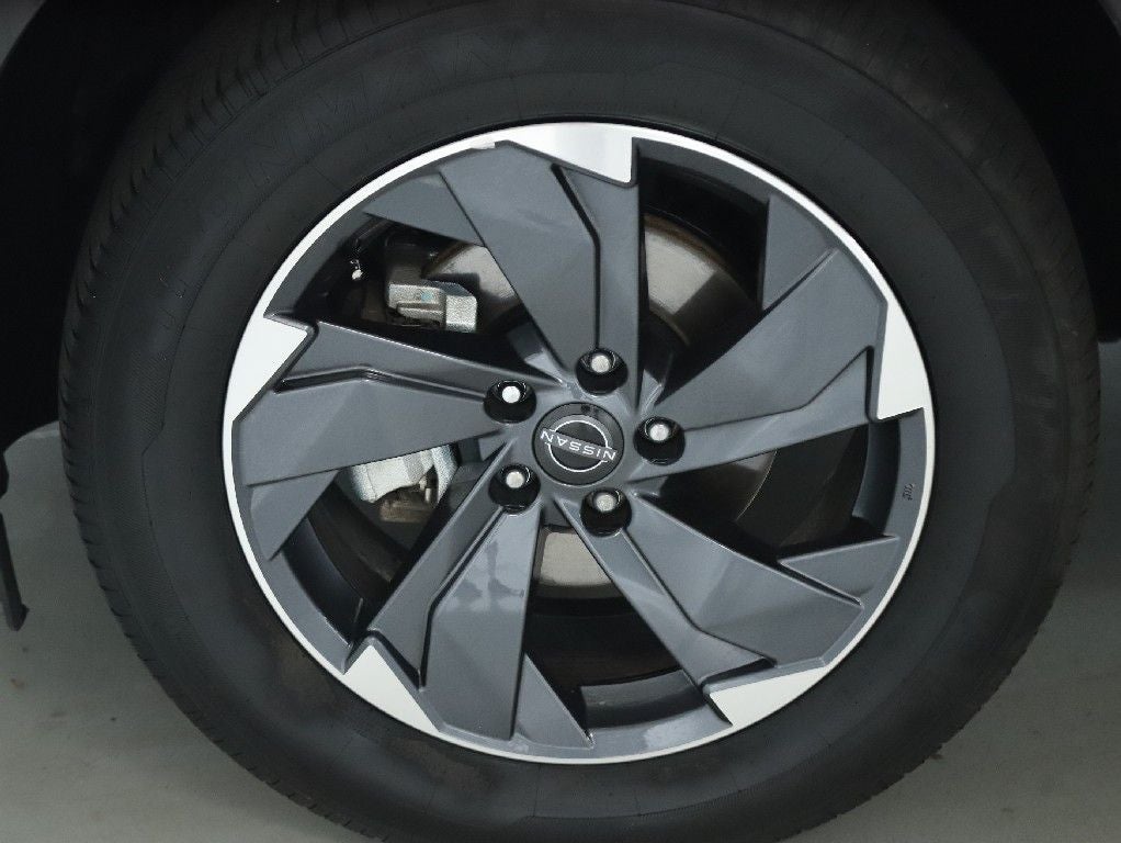 2025 Nissan Rogue SV FWD
