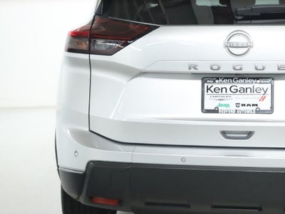 2025 Nissan Rogue SV FWD