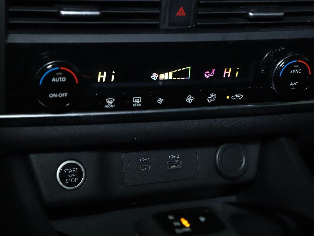 2023 Nissan Rogue SV FWD