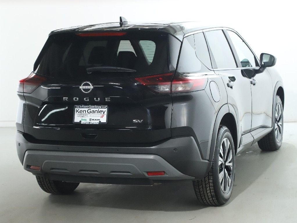 2023 Nissan Rogue SV FWD