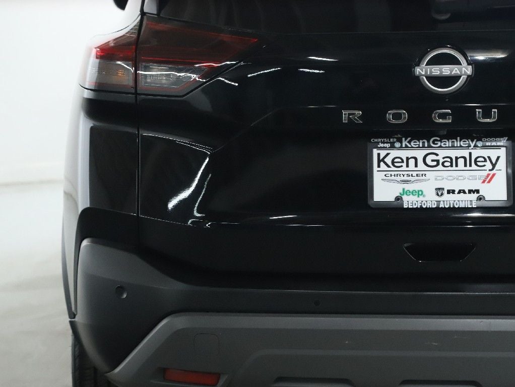 2023 Nissan Rogue SV FWD
