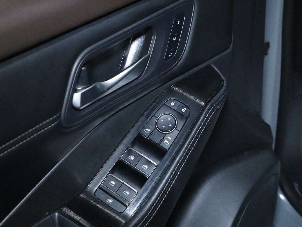 2023 Nissan Rogue SL Intelligent AWD