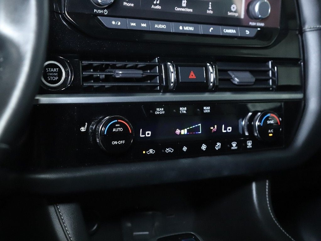 2022 Nissan Pathfinder SV 4WD