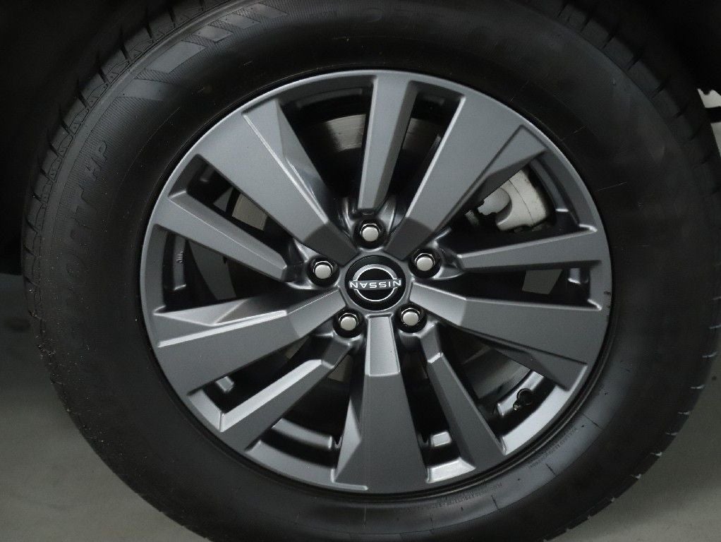 2022 Nissan Pathfinder SV 4WD