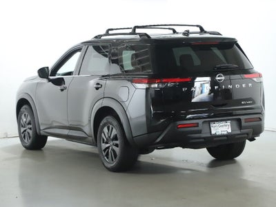 2022 Nissan Pathfinder SV 4WD