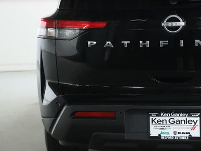 2022 Nissan Pathfinder SV 4WD