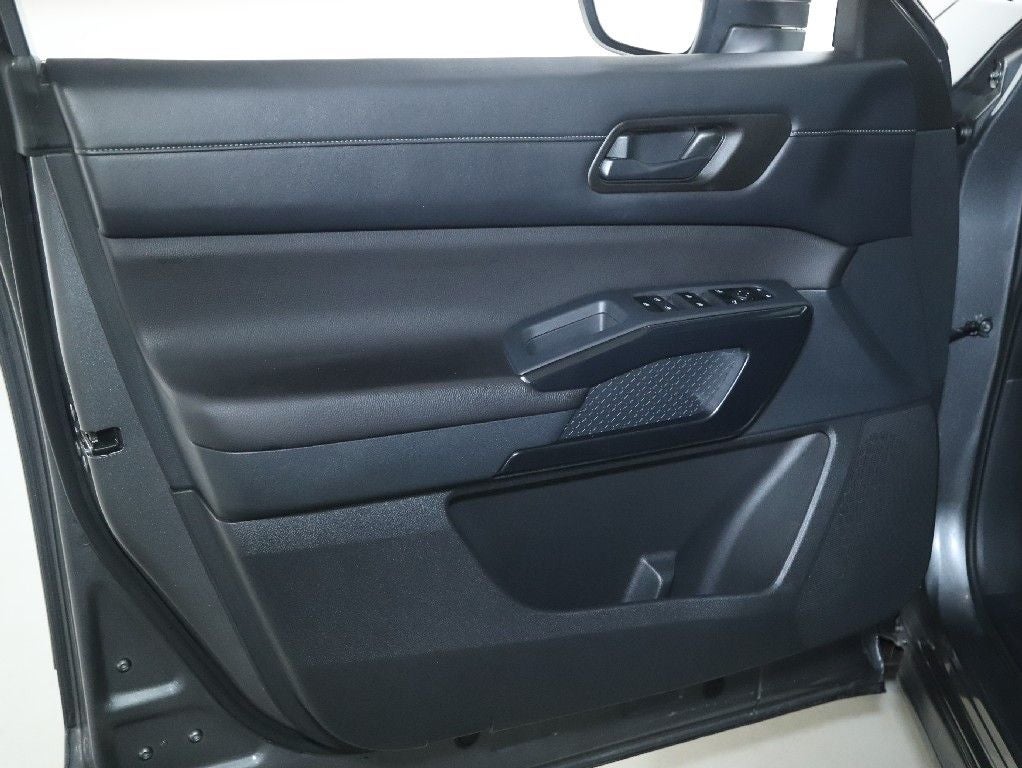 2024 Nissan Pathfinder SV 4WD