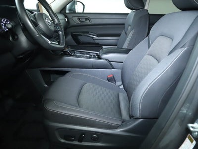 2024 Nissan Pathfinder SV 4WD