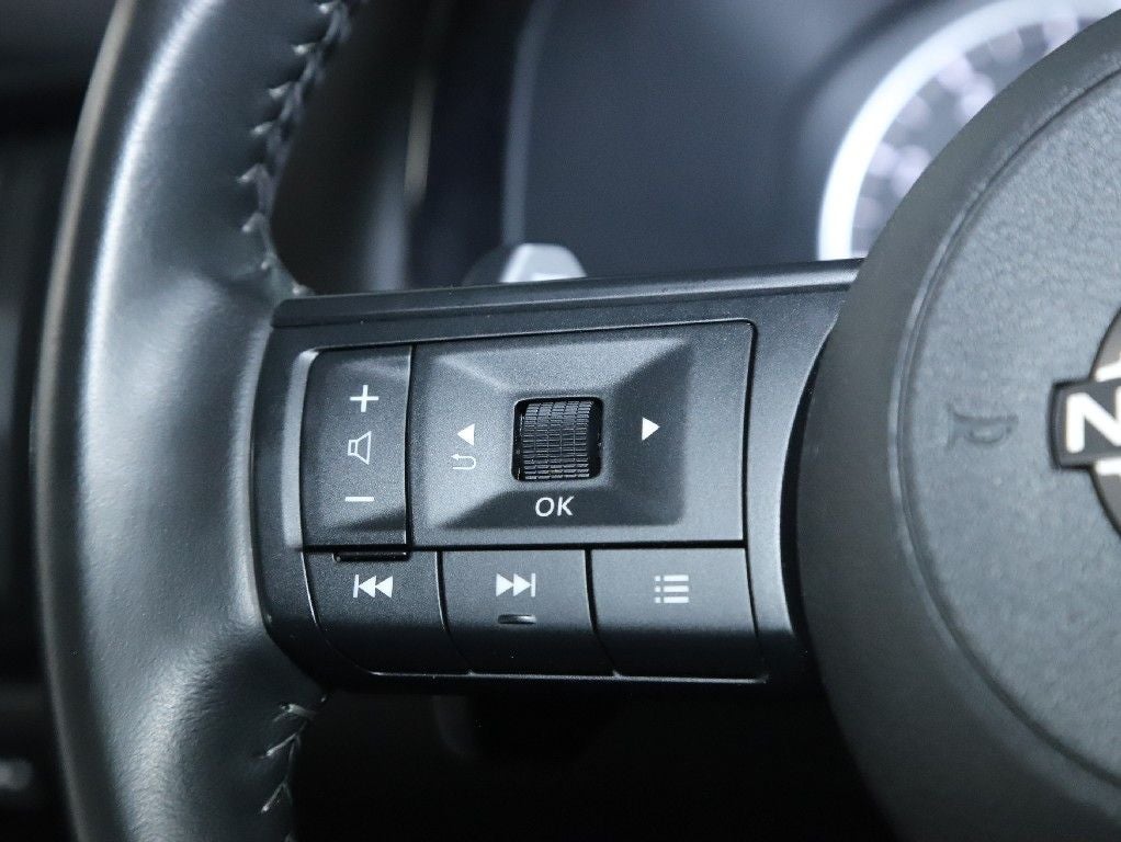 2024 Nissan Pathfinder SV 4WD