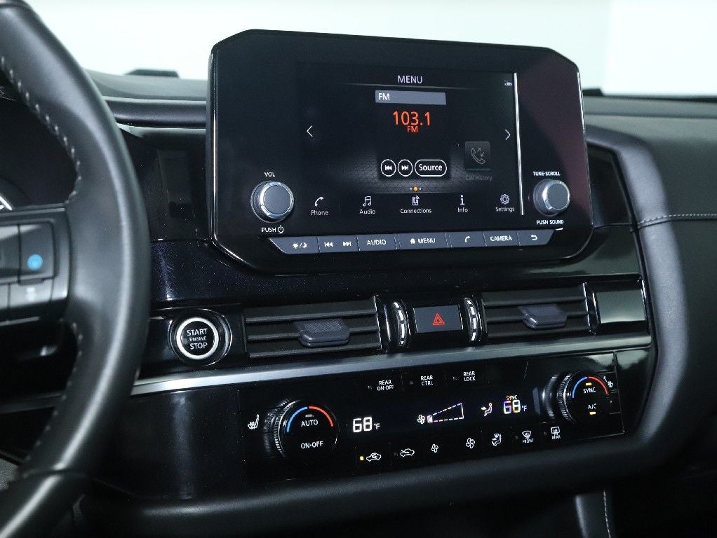 2024 Nissan Pathfinder SV 4WD