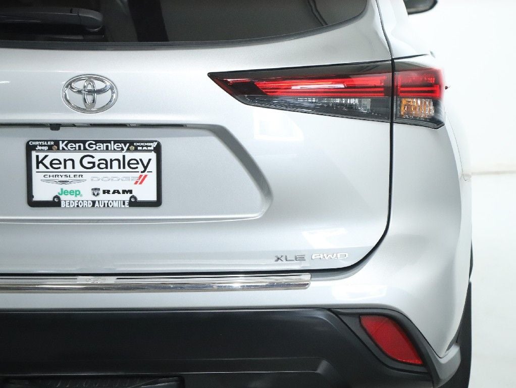 2024 Toyota Highlander XLE