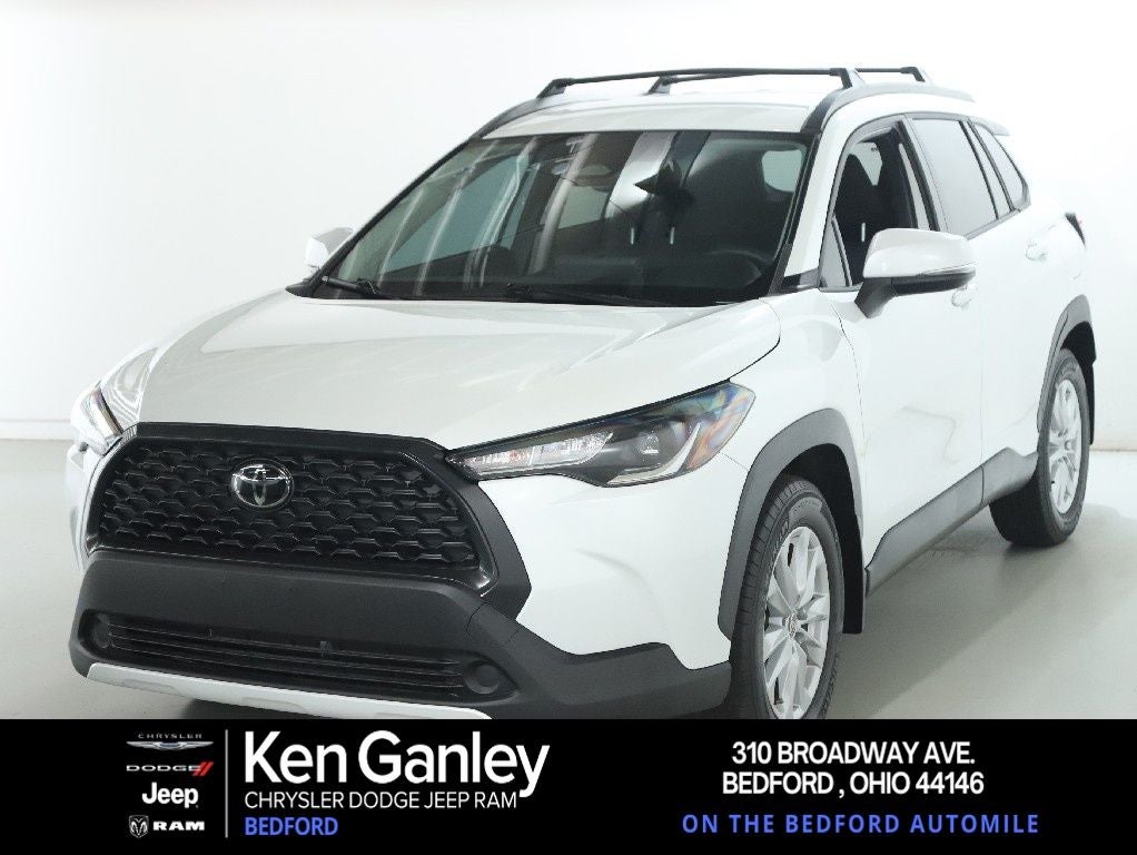 2024 Toyota Corolla Cross LE