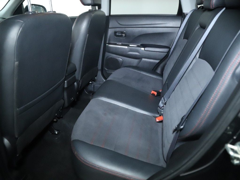 2024 Mitsubishi Outlander Sport Base