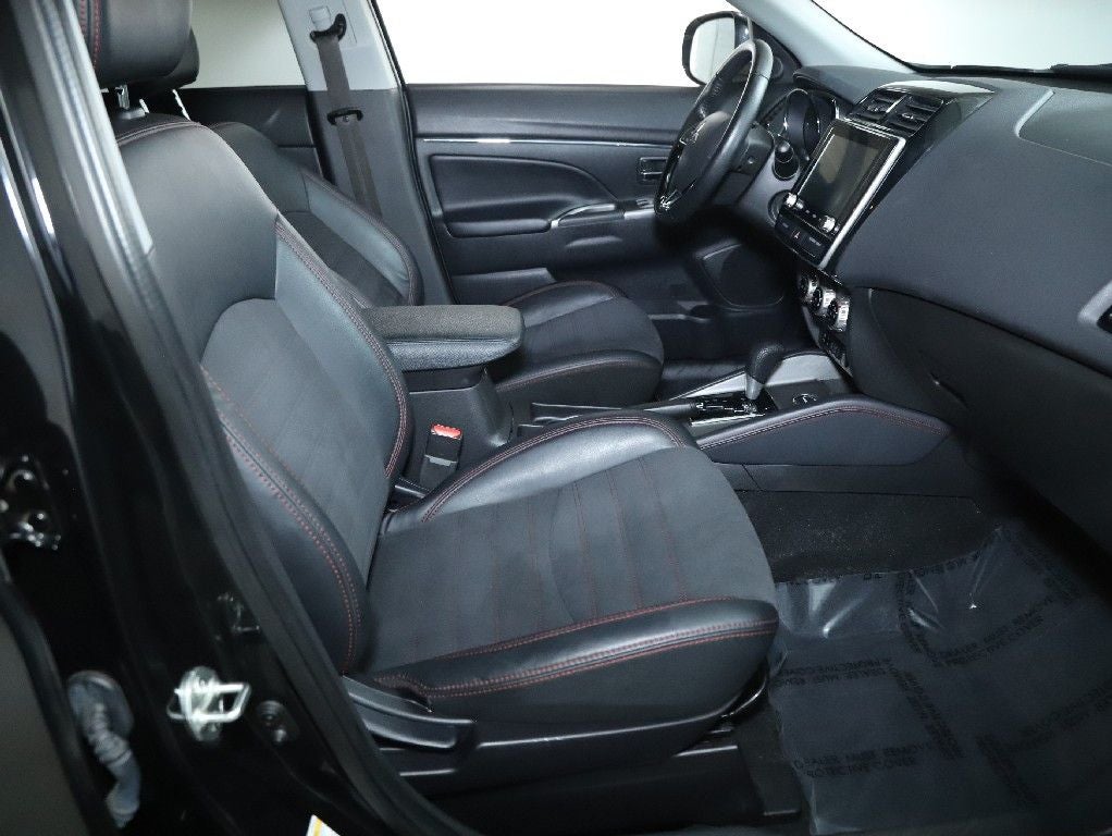 2024 Mitsubishi Outlander Sport Base