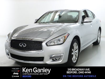2018 INFINITI Q70 3.7X LUXE