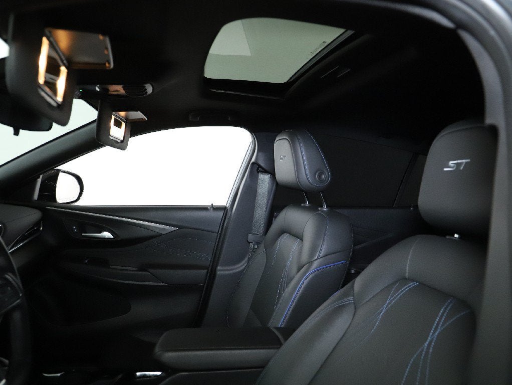 2025 Buick Envista Sport Touring FWD