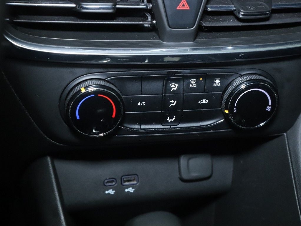 2025 Buick Encore GX Preferred FWD