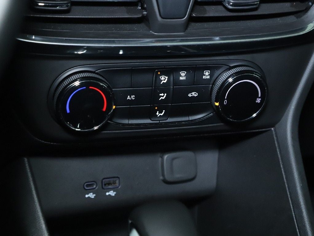 2025 Buick Encore GX Preferred AWD