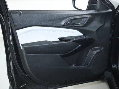 2025 Chevrolet Trax FWD LT