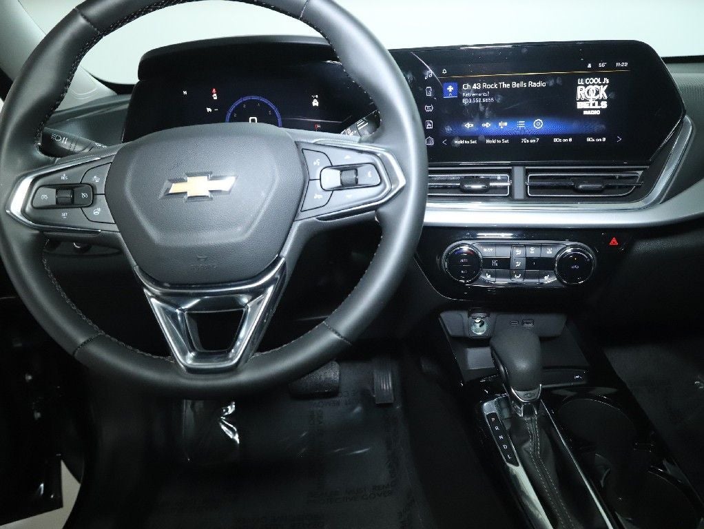 2025 Chevrolet Trax FWD LT