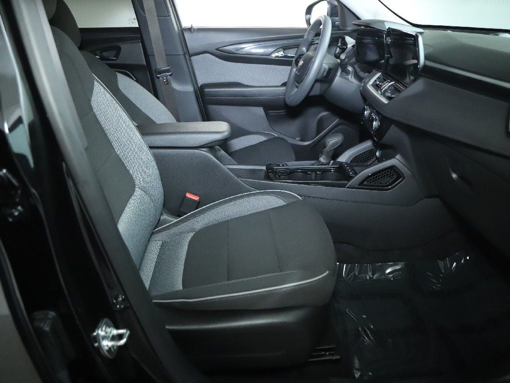 2025 Chevrolet Trailblazer FWD LT