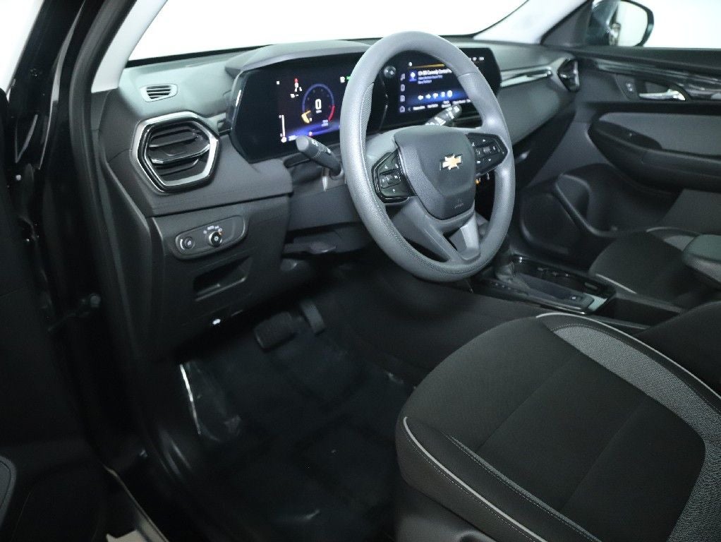 2025 Chevrolet Trailblazer FWD LT