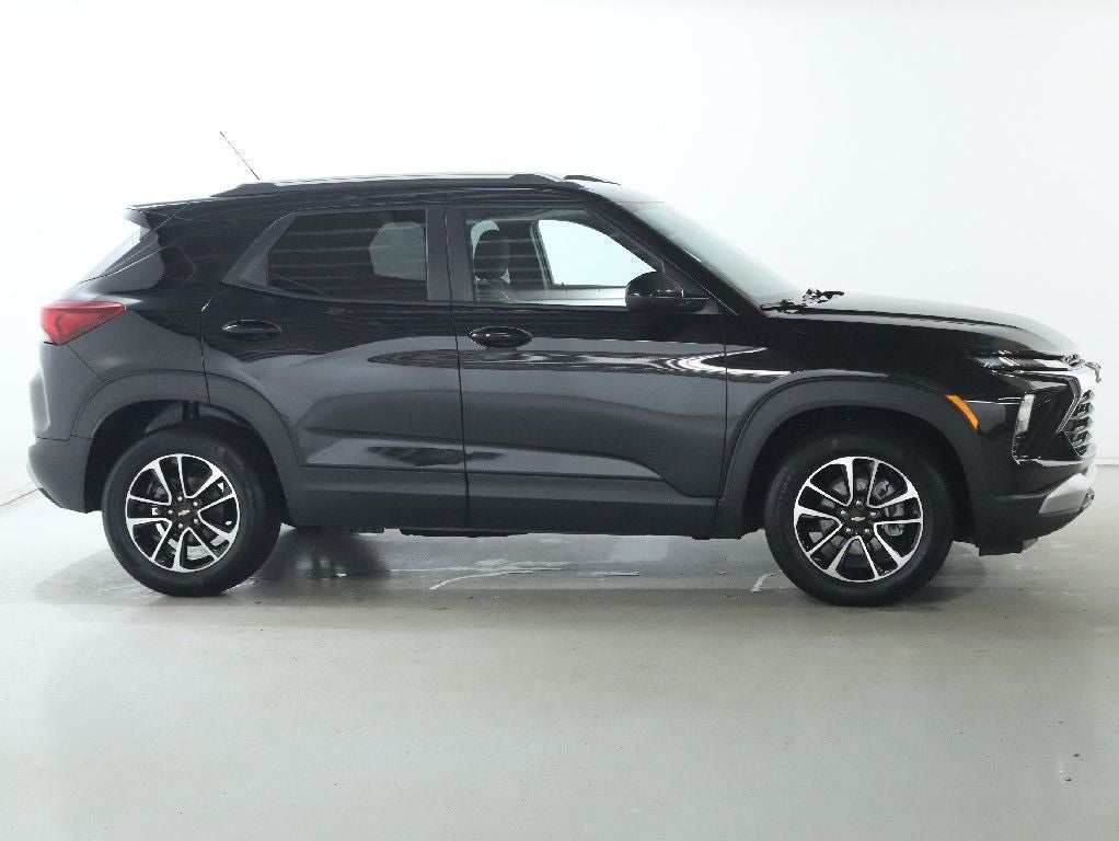 2025 Chevrolet Trailblazer FWD LT