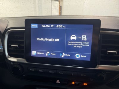 2023 Hyundai Venue SE