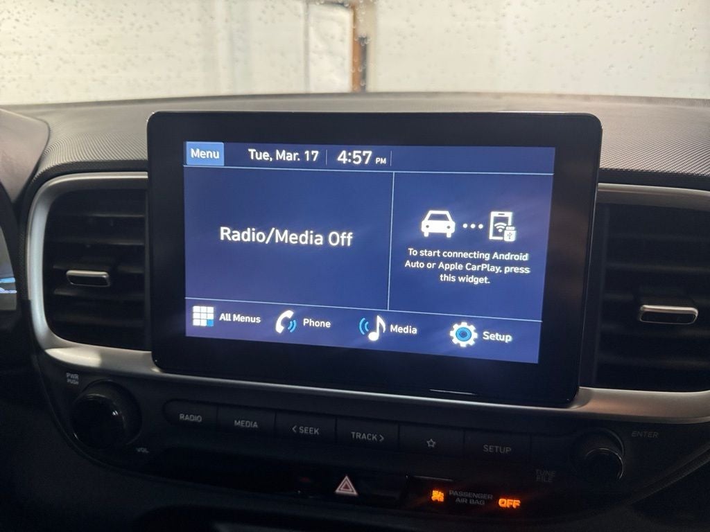 2023 Hyundai Venue SE