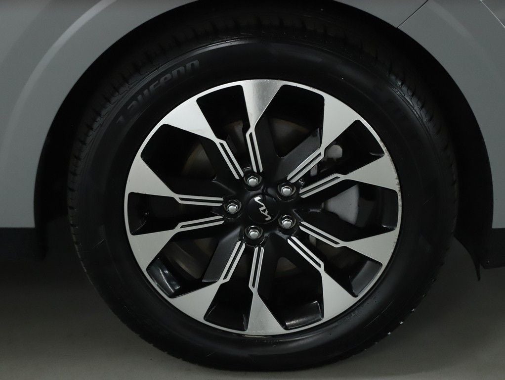 2024 Kia Carnival MPV EX