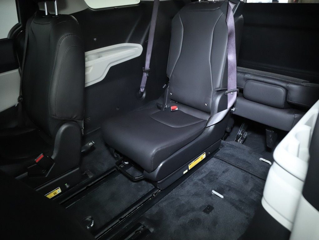 2024 Kia Carnival MPV EX