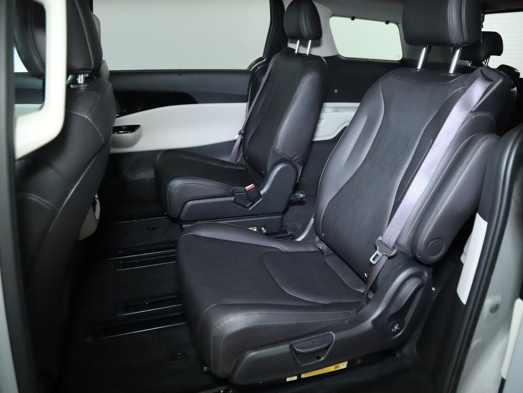 2024 Kia Carnival MPV EX