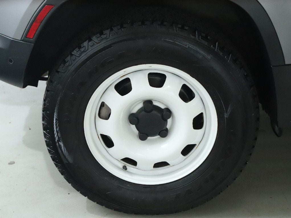 2022 Land Rover Defender 90 S
