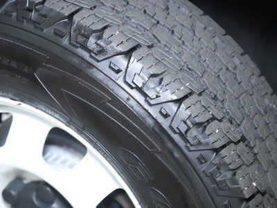 2022 Land Rover Defender 90 S