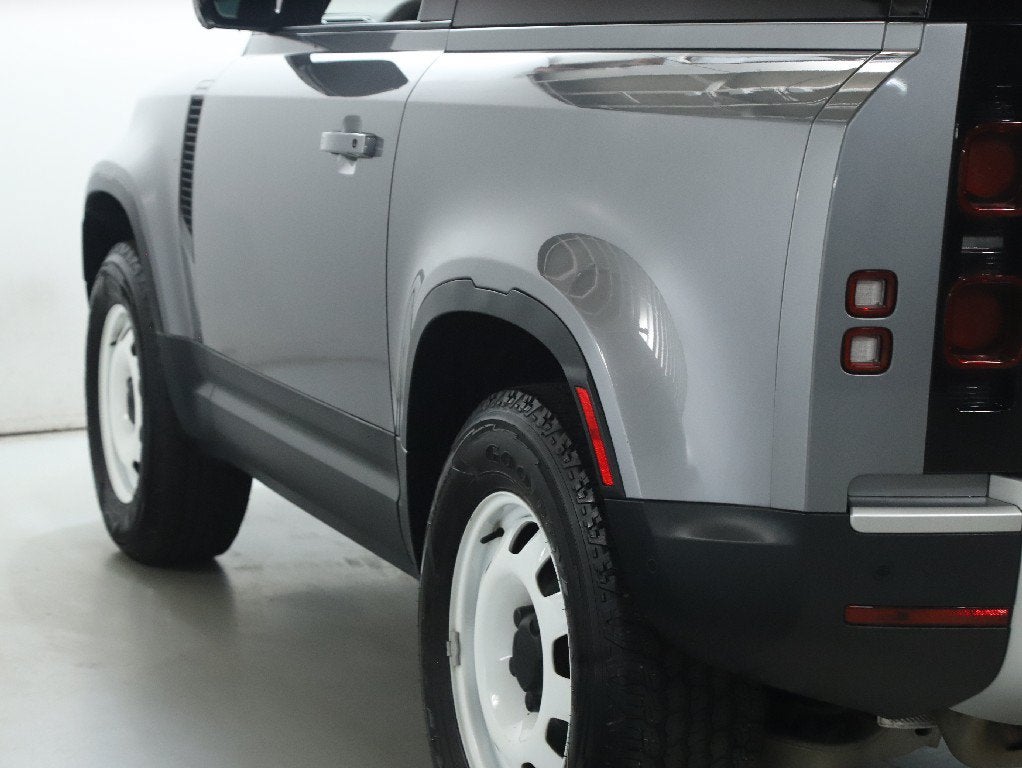 2022 Land Rover Defender 90 S